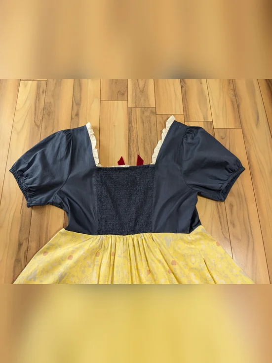 NWT! Her Universe Disney Snow White And The Seven Dwarfs Sweetheart Dress 3 Plus - Picture 16 of 16